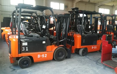 叉車(chē)維修.jpg